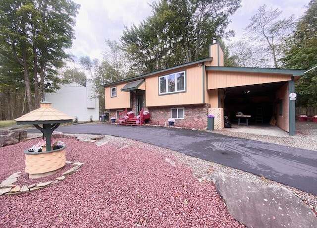 Property at 1293 Winding Way, Tobyhanna, PA 18466, 3 beds, 2 baths