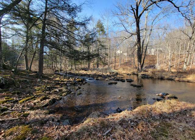 Property at Lot 253 E Bristol Cir, East Stroudsburg, PA 18302