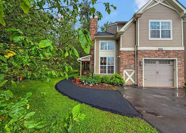 Property at 1218 Clymer Ln, Pocono Pines, PA 18350, 3 beds, 2.5 baths