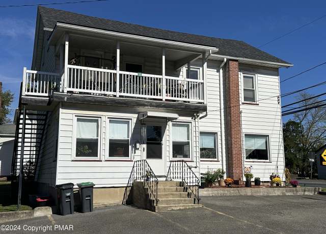 Property at 109 Scenic Dr, Kunkletown, PA 18058, 4 beds, 2 baths