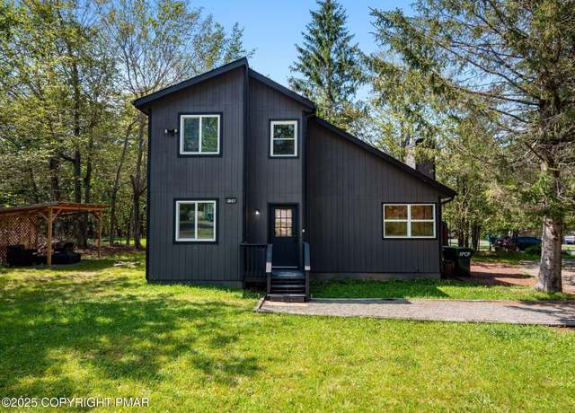 Property at 5426 Ridgefield Dr, Tobyhanna, PA 18466, 3 beds, 2 baths