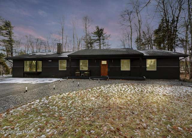 Property at 111 Elm Dr, Blakeslee, PA 18610, 3 beds, 3 baths