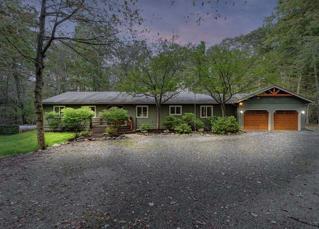 Property at 228 Kit Carson Cir, Pocono Pines, PA 18350, 3 beds, 2 baths