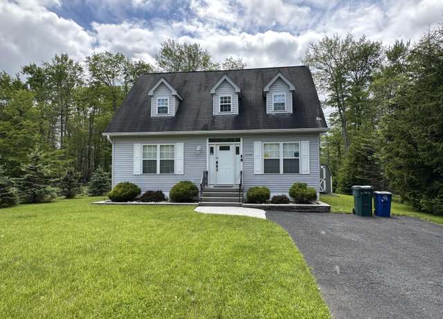 Property at 5353 Lockwood Dr, Tobyhanna, PA 18466, 3 beds, 2 baths