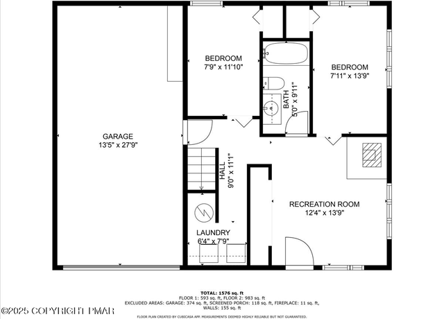 Property at 124 Bear Ln, Gouldsboro, PA 18424, 4 beds, 2 baths