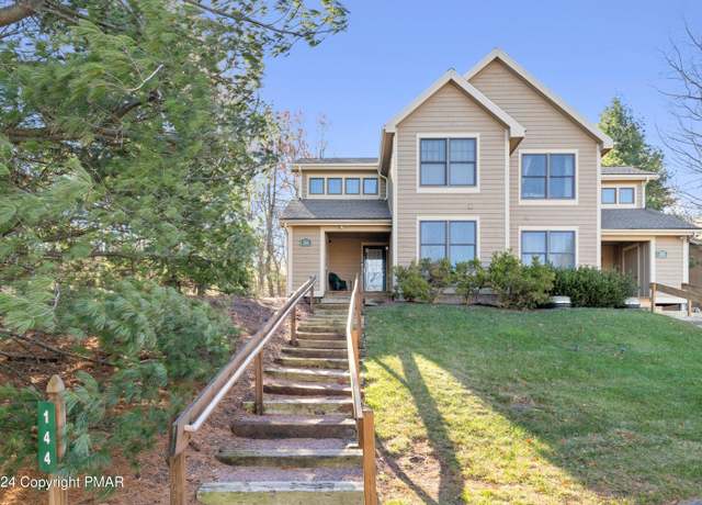 Property at 144 Pine Ct, Tannersville, PA 18372, 3 beds, 2.5 baths