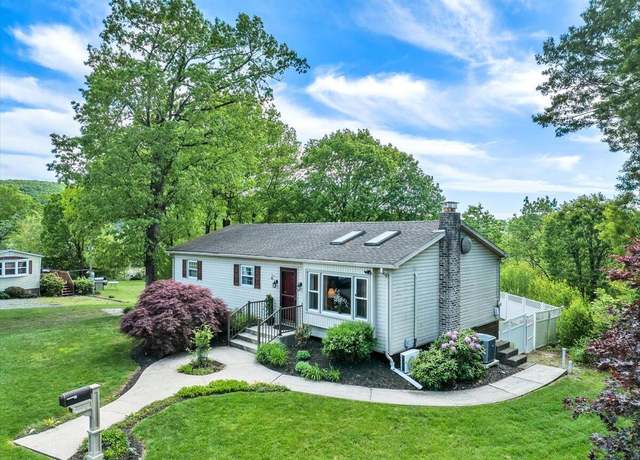 Property at 95 Franklin Heights Rd, Lehighton, PA 18235, 3 beds, 1.5 baths