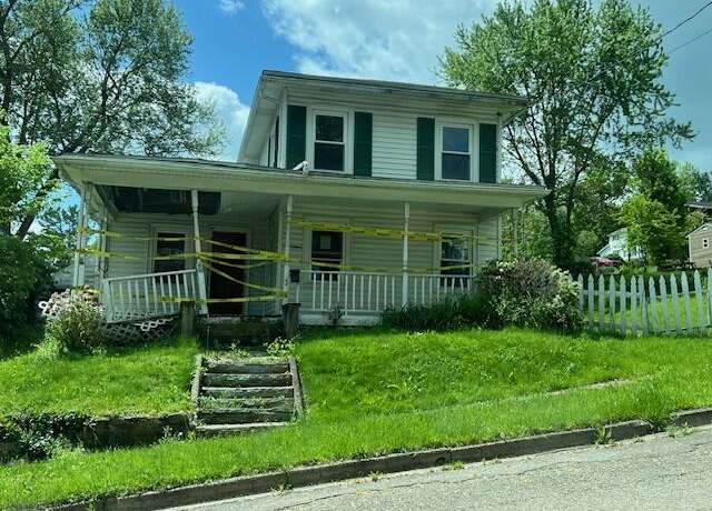 Property at 3 Elliott St, Towanda, PA 18848, 3 beds, 1.5 baths