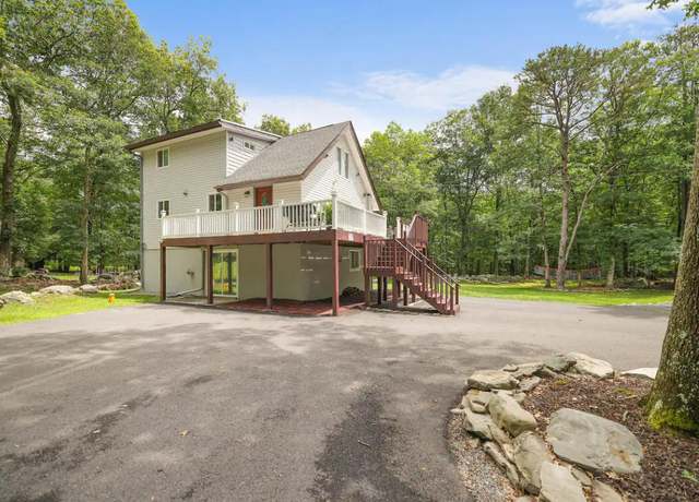 Property at 2175 Vista Cir, East Stroudsburg, PA 18302, 4 beds, 3 baths