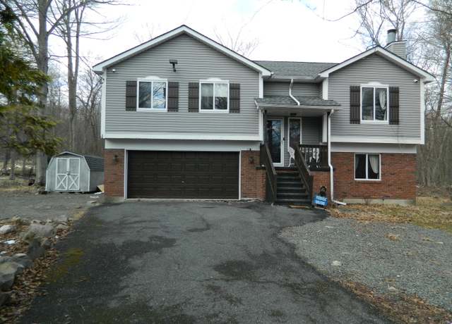 Property at 7086 Boulder Ct, Tobyhanna, PA 18466, 4 beds, 2 baths
