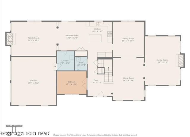 Property at 142 Daffodil Dr, East Stroudsburg, PA 18301, 5 beds, 3.5 baths