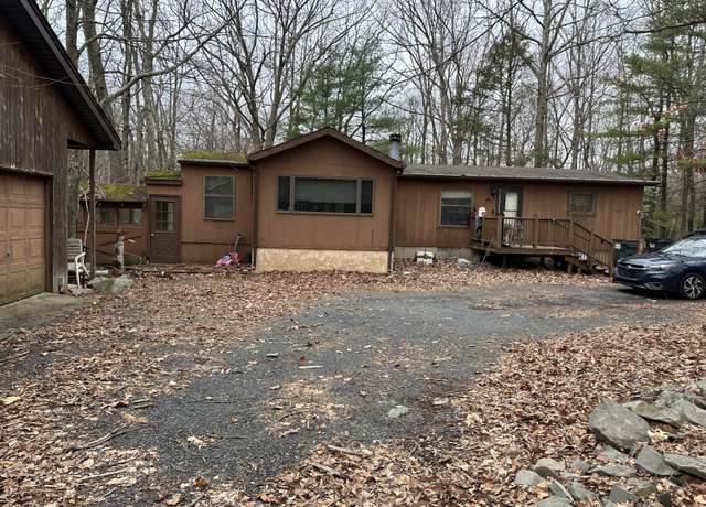 Property at 3175 Pocono Dr Dr, East Stroudsburg, PA 18302, 3 beds, 2 baths
