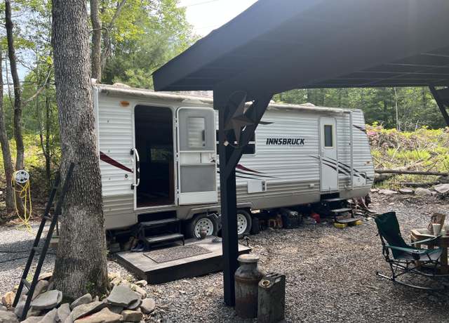 Property at 12 Wilderness Trl, Scotrun, PA 18355