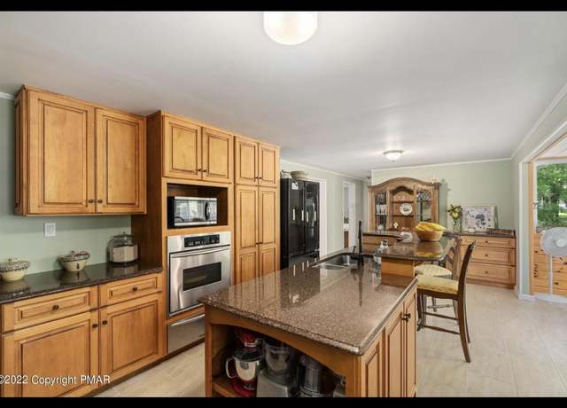 Property at 148 Sycamore Cir, Albrightsville, PA 18210, 2 beds, 2 baths