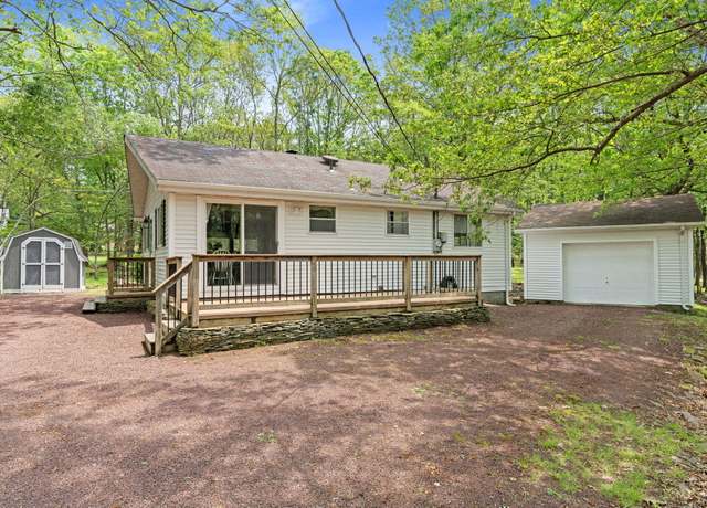Property at 188 Evergreen Rd, Albrightsville, PA 18210, 2 beds, 1 bath