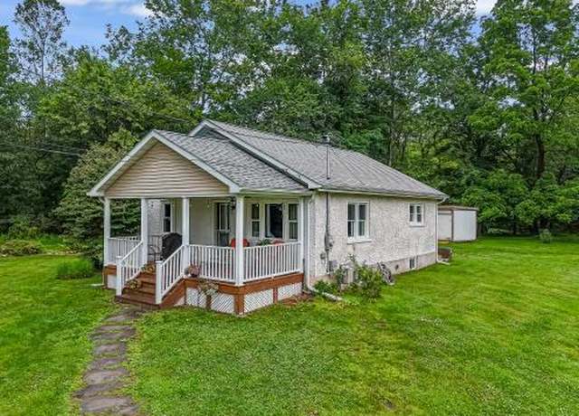Property at 348 Race St, East Stroudsburg, PA 18301, 2 beds, 1 bath