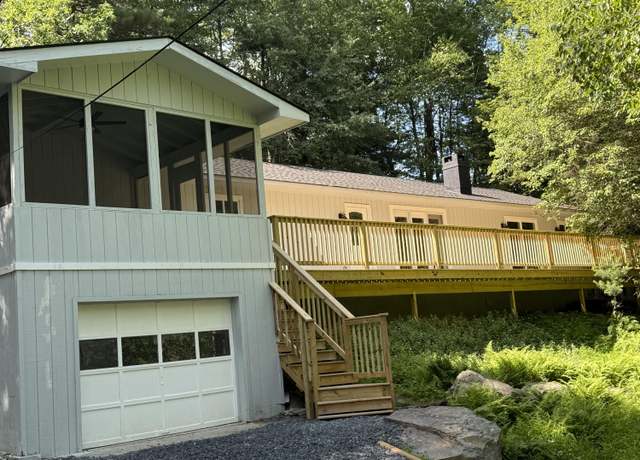 Property at 4147 Elderberry Ln, East Stroudsburg, PA 18302, 4 beds, 3 baths