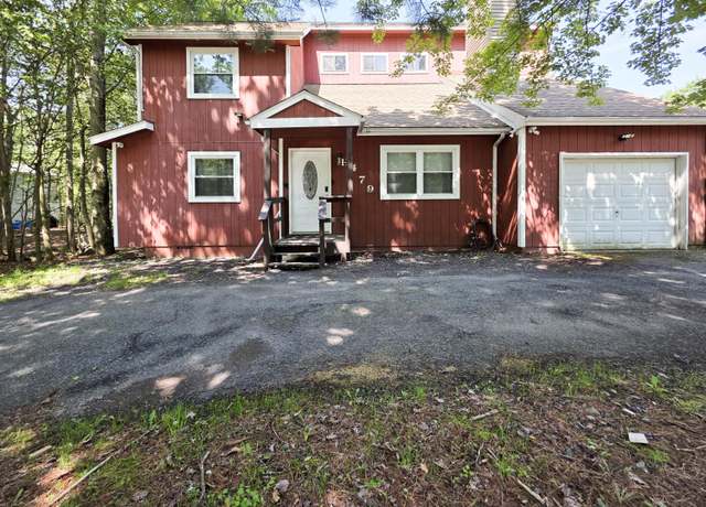 Property at 8434 Bear Trail Dr, Tobyhanna, PA 18466, 4 beds, 2 baths
