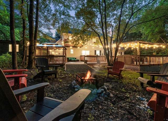 Property at 2115 Mink Ln, Long Pond, PA 18334, 5 beds, 2.5 baths