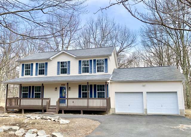 Property at 149 Mountain Top Cir, Bushkill, PA 18324, 4 beds, 2.5 baths
