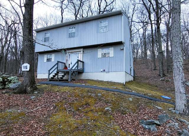 Property at 115 Sterling Cir, Bushkill, PA 18324, 4 beds, 2.5 baths