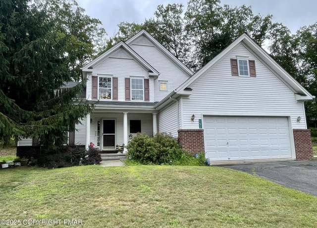 Property at 151 Kensington Dr, Bushkill, PA 18324, 3 beds, 2.5 baths