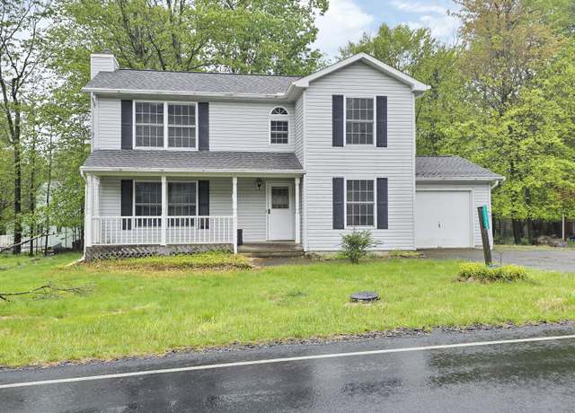 Property at 1120 Country Place Dr, Tobyhanna, PA 18466, 3 beds, 1.5 baths