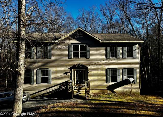 Property at 108 Red Shale Rd, Hawley, PA 18428, 4 beds, 2.5 baths