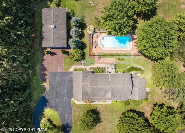 Property at 969 Hideaway Hill Rd, Kunkletown, PA 18058, 5 beds, 4 baths