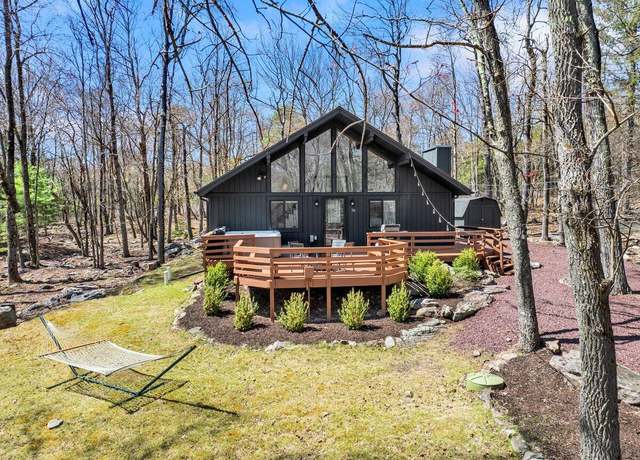 Property at 36 Birch St, Lake Harmony, PA 18624, 3 beds, 2 baths