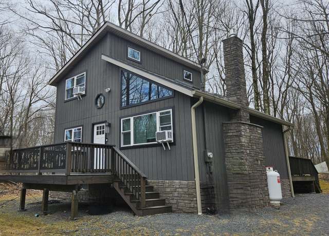 Property at 3230 Red Run Rd, Pocono Summit, PA 18346, 2 beds, 1 bath