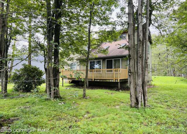 Property at 165 Seminole Trl, Tobyhanna, PA 18466, 3 beds, 2 baths