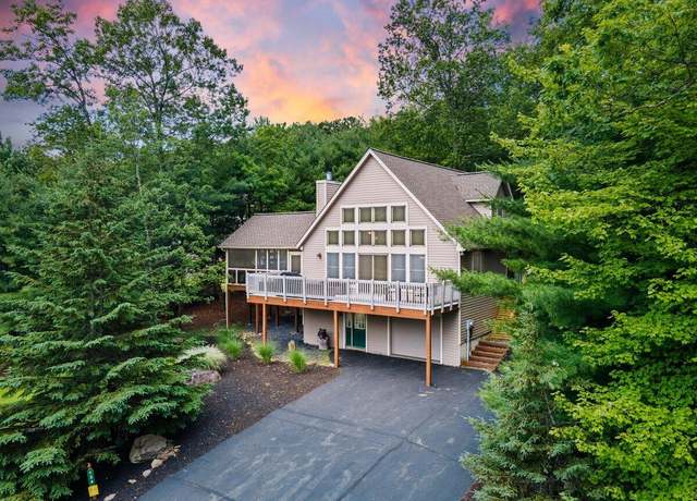 Property at 124 High Mountain Ln, Tannersville, PA 18372, 4 beds, 3 baths