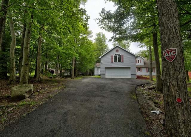 Property at 2170 Pine Valley Dr, Tobyhanna, PA 18466, 6 beds, 4.5 baths