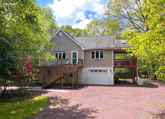Property at 39 Honeysuckle Dr, Jim Thorpe, PA 18229, 3 beds, 2.5 baths