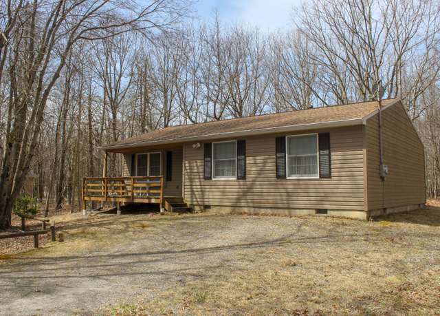 Property at 67 Twin Lake Rd, Albrightsville, PA 18210, 3 beds, 1 bath