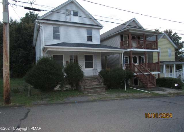 Property at 146 Buttonwood St, Jessup, PA 18434, 3 beds, 1.5 baths