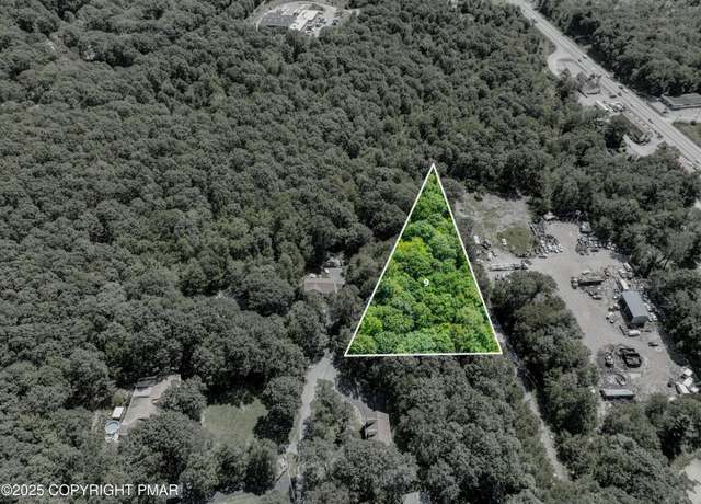 Property at 9 Spruce Dr, Scotrun, PA 18355