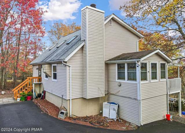 Property at 1658 Glade Dr, Long Pond, PA 18334, 4 beds, 3 baths
