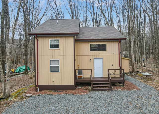 Property at 123 Riverbend Ter, East Stroudsburg, PA 18301, 3 beds, 2 baths