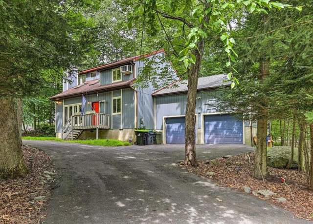 Property at 348 Fernwood Dr, East Stroudsburg, PA 18301, 4 beds, 3 baths
