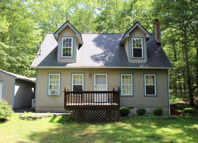 Property at 5147 Arrowhead Ln, East Stroudsburg, PA 18302, 3 beds, 1.5 baths