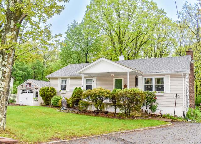 Property at 29 Hi Tor Rd, Freeland, PA 18224, 3 beds, 1 bath