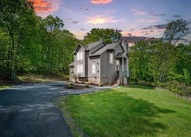 Property at 2210 Camelback Dr, Tannersville, PA 18372, 4 beds, 3.5 baths