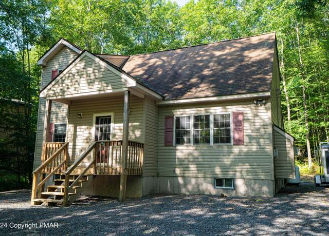 Property at 116 Country Club Dr, Thornhurst, PA 18424, 3 beds, 2 baths