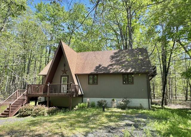 Property at 224 Partridge Dr, Pocono Lake, PA 18347, 3 beds, 2 baths