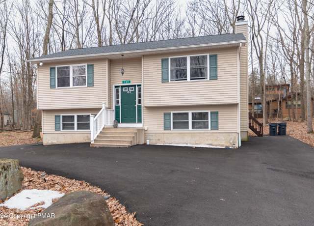 Property at 133 Sundew Dr, East Stroudsburg, PA 18301, 4 beds, 2 baths