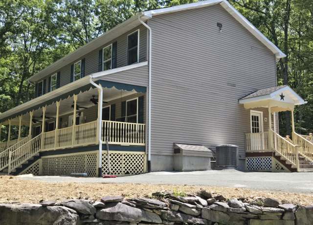 Property at 110 Crescent Lake Cove Ct, Milford, PA 18337, 5 beds, 2.5 baths