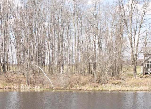 Property at #31 Lake Shore Dr 31, Pocono Lake, PA 18347
