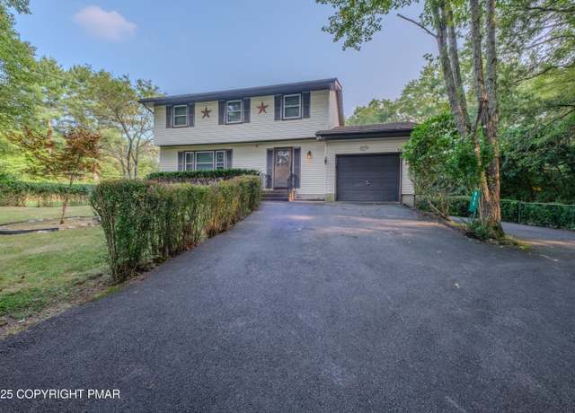 Property at 311 Pastel Ln, East Stroudsburg, PA 18302, 4 beds, 1.5 baths
